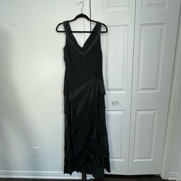Vintage Tadashi Shoji Black 100% Silk Sleeveless Layered Tiered Draped Gown - Picture 5 of 16